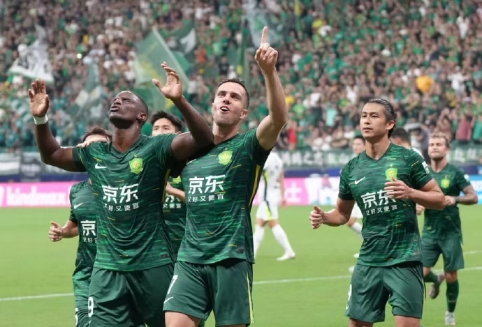 万博manbetx体育-北京国安大连实德中超交锋史